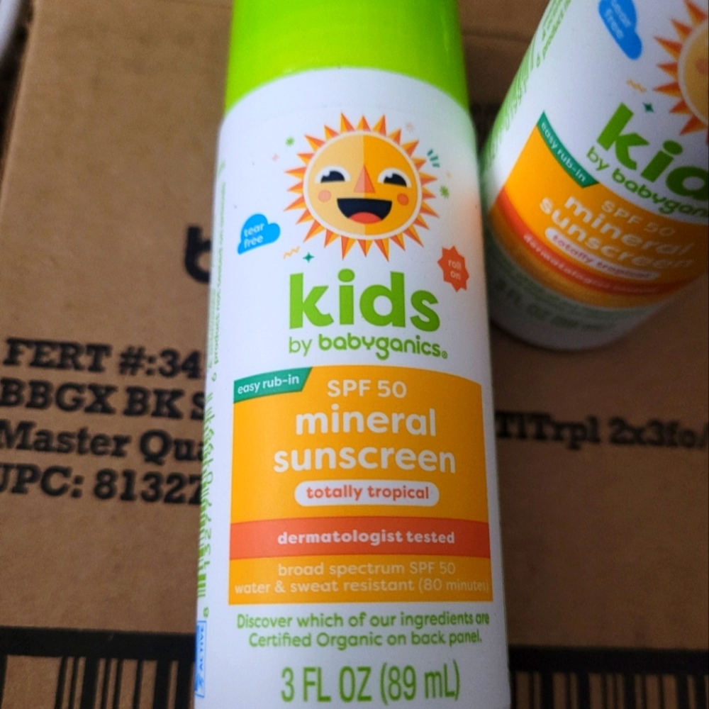 Orange Mineral Suncare SPF 50 Sunscreen